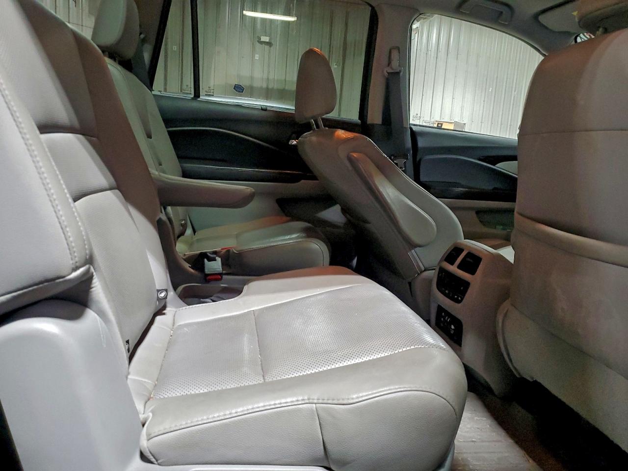 Honda Pilot Elite Image 12