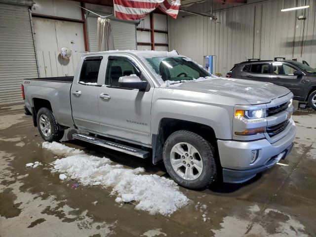 Chevrolet Silverado K1500 Lt Image 2