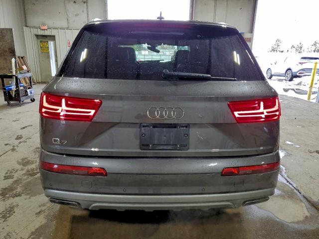 Audi Q7 Premium Plus Image 13