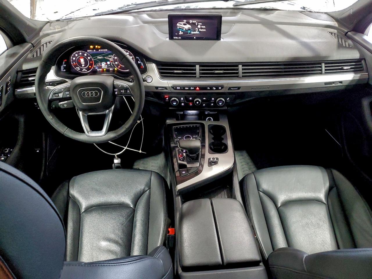 Audi Q7 Premium Plus Image 12