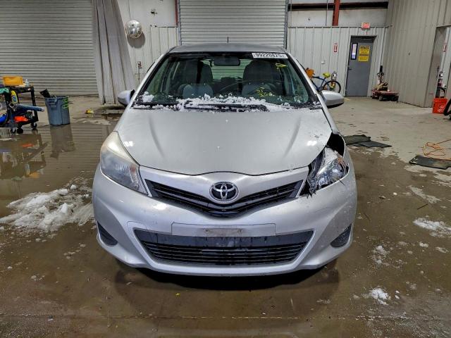 Toyota Yaris Image 10