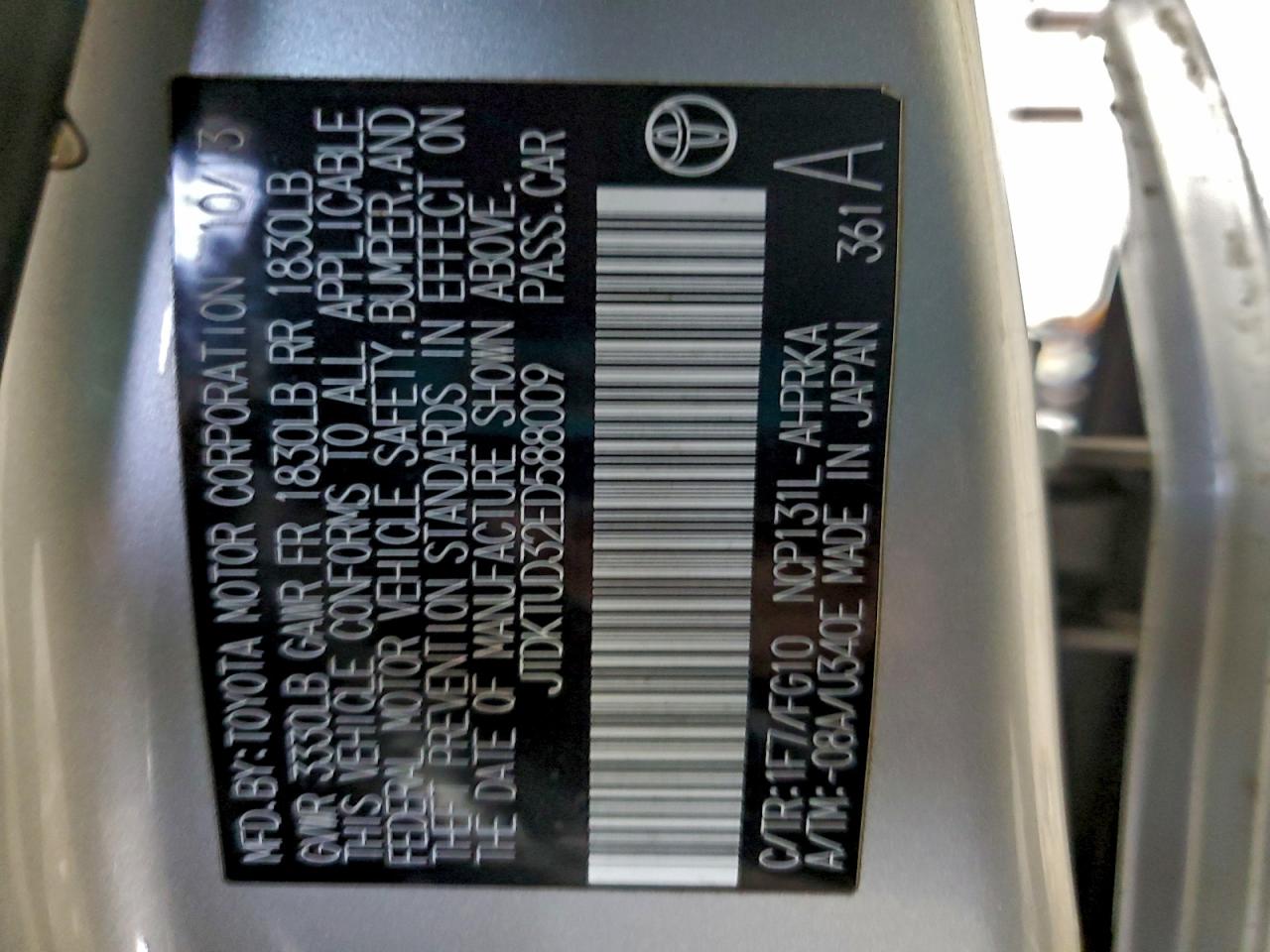 Toyota Yaris Image 9