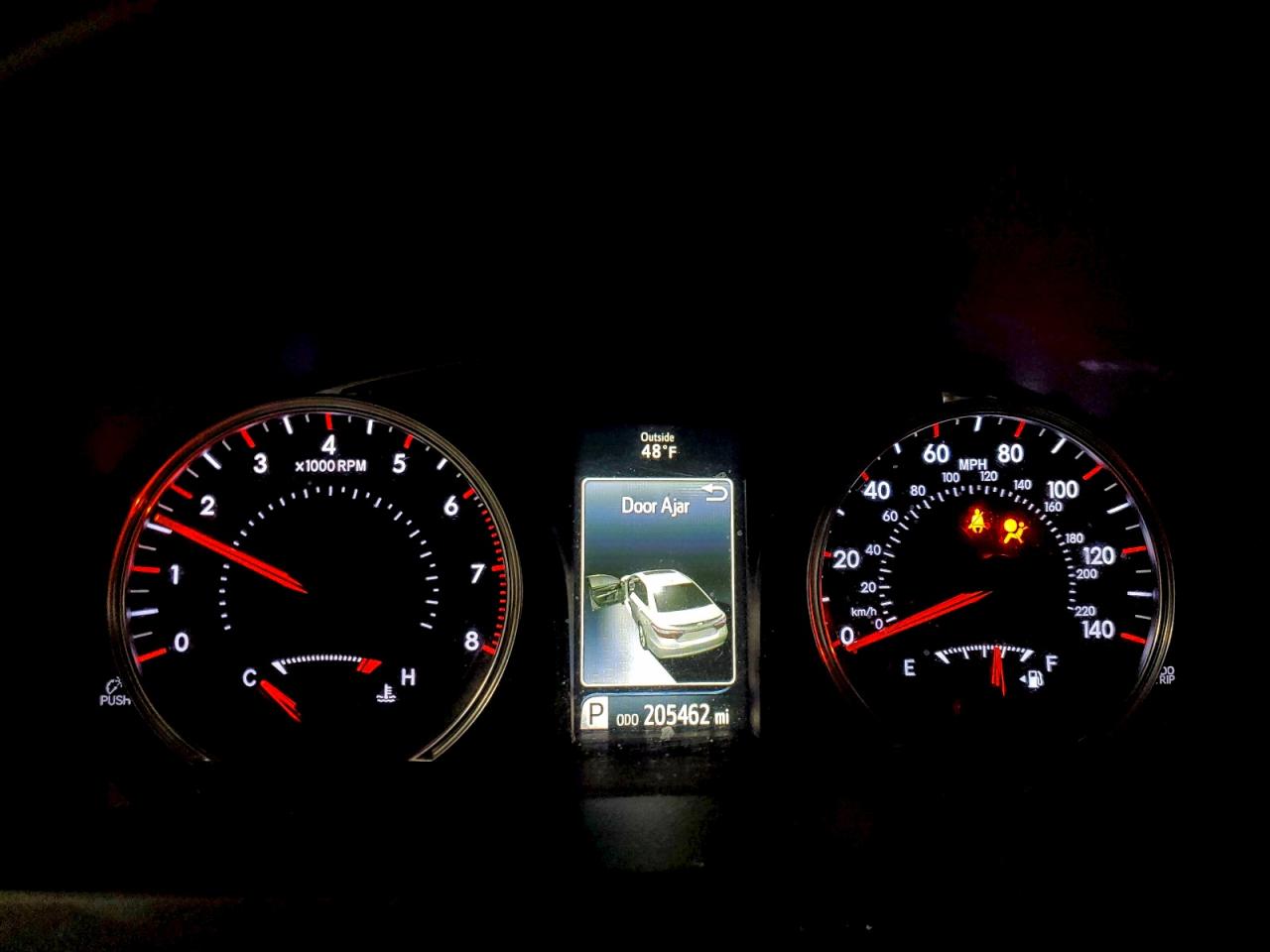 Toyota Camry Le Image 7