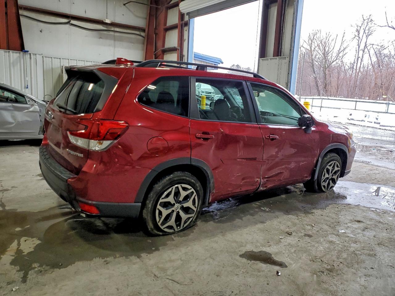 Subaru Forester Premium Image 2