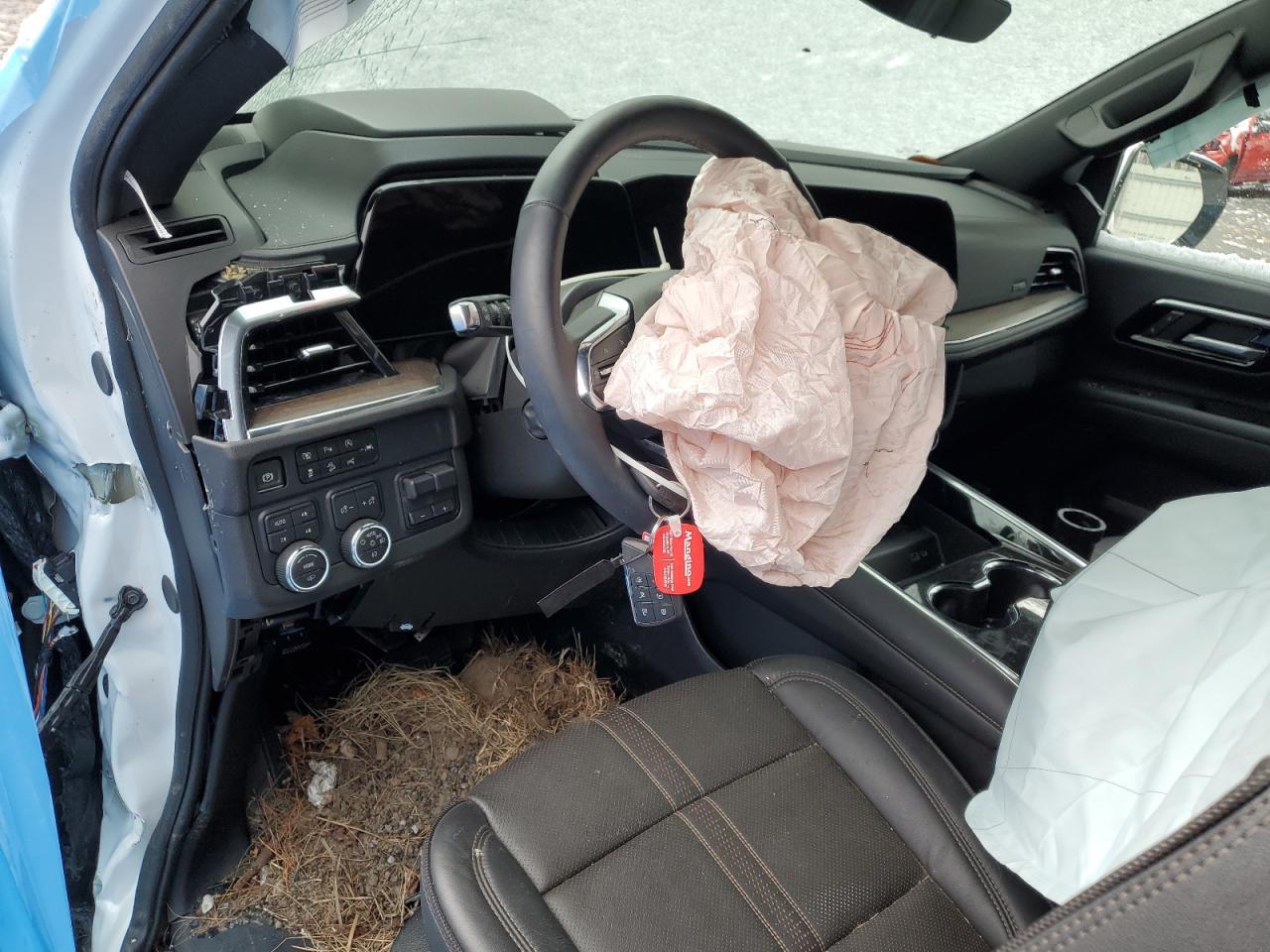 Chevrolet Tahoe K1500 High Country Image 6