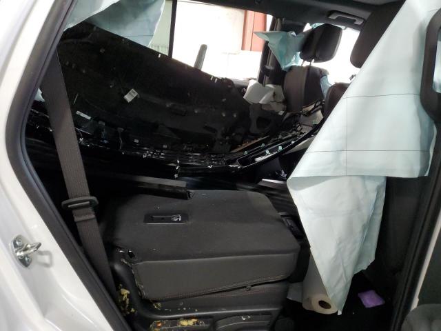 Chevrolet Tahoe K1500 High Country Image 10