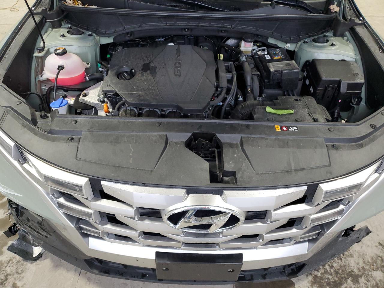 Hyundai SANTA CRUZ Sel Image 2