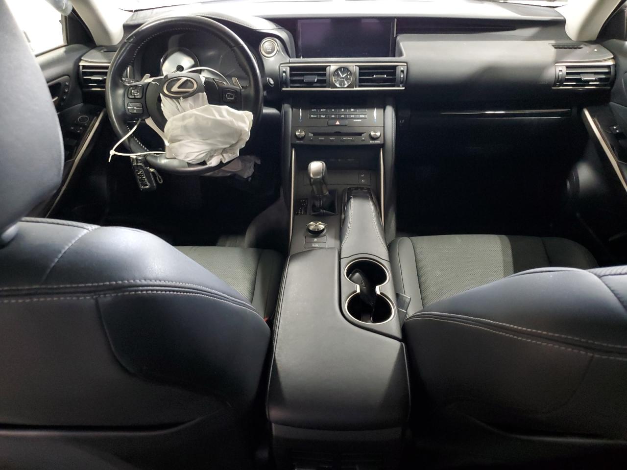 Lexus Is 300 Image 7