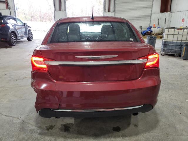 Chrysler 200 Limited Image 12