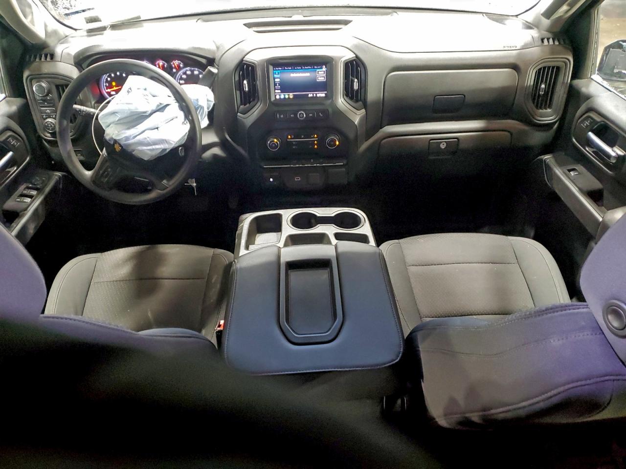 Chevrolet Silverado K2500 Custom Image 8