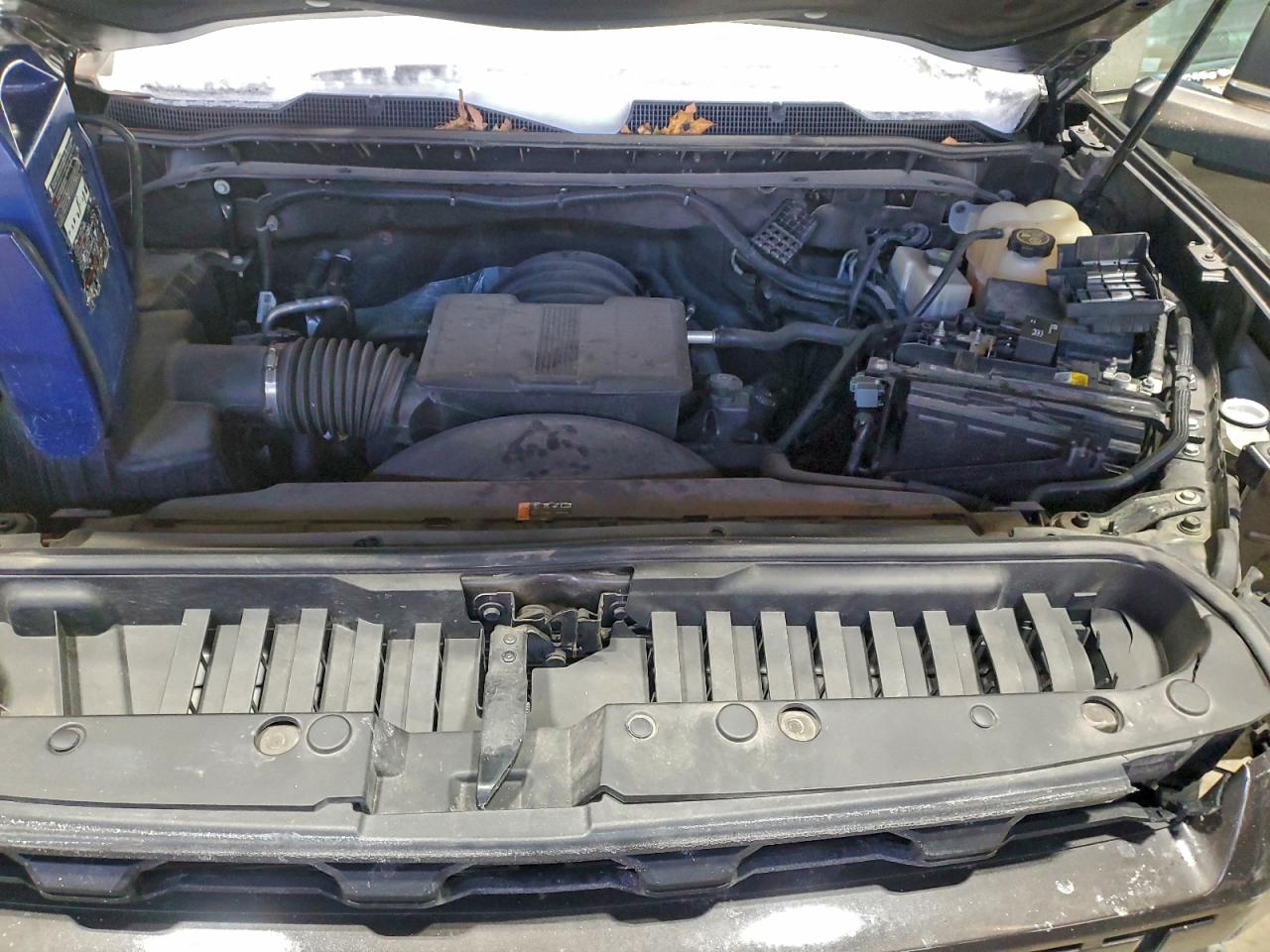 Chevrolet Silverado K2500 Custom Image 5