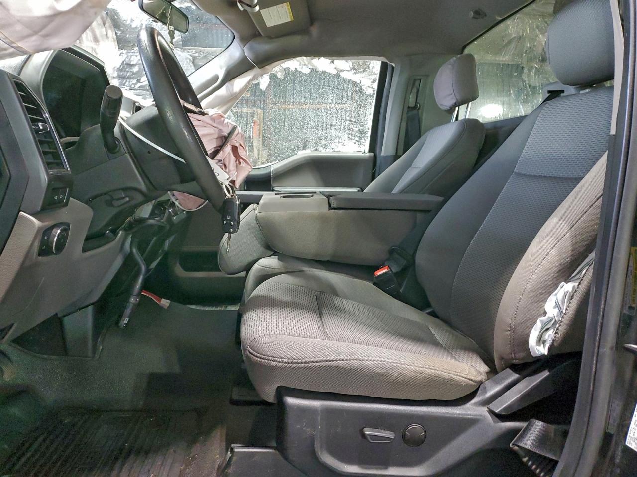 Ford F-350 Super Duty Image 11