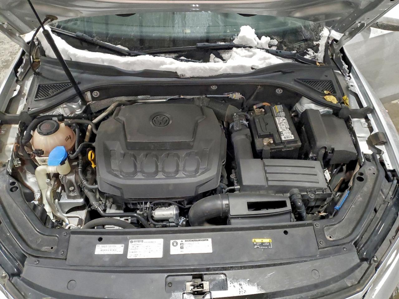 Volkswagen Passat S Image 2