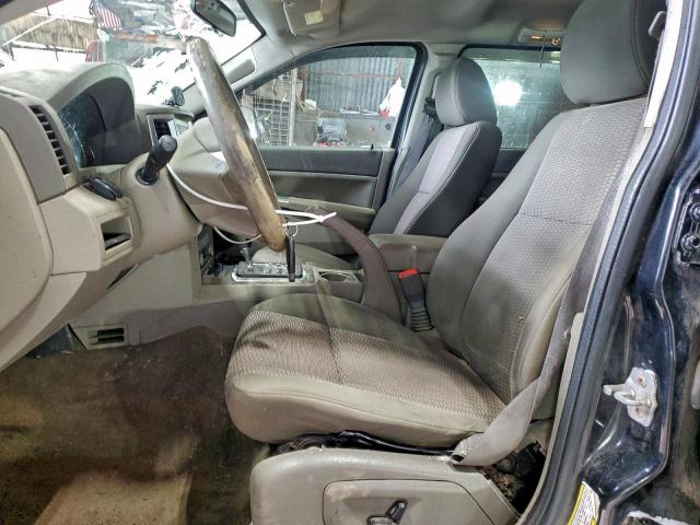 Jeep Grand Cherokee Laredo Image 13