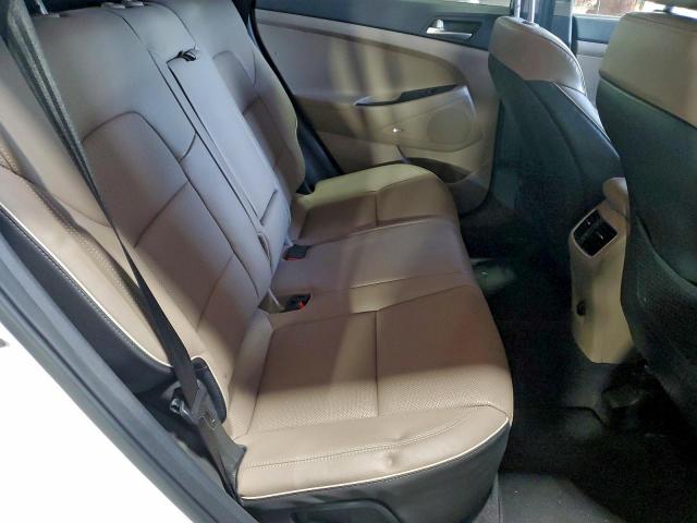 Hyundai TUCSON Limited Image 12