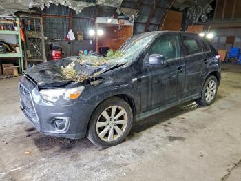  Salvage Mitsubishi Outlander