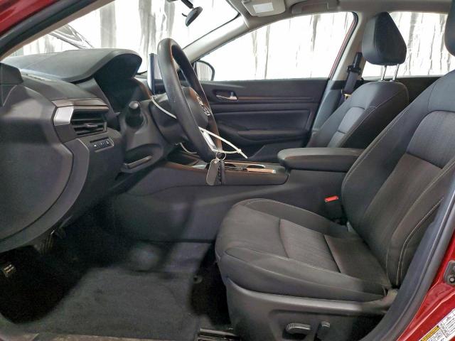 Nissan Altima Sv Image 2