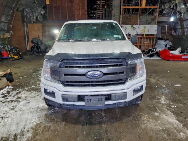 Ford F-150 Supercrew Image 9