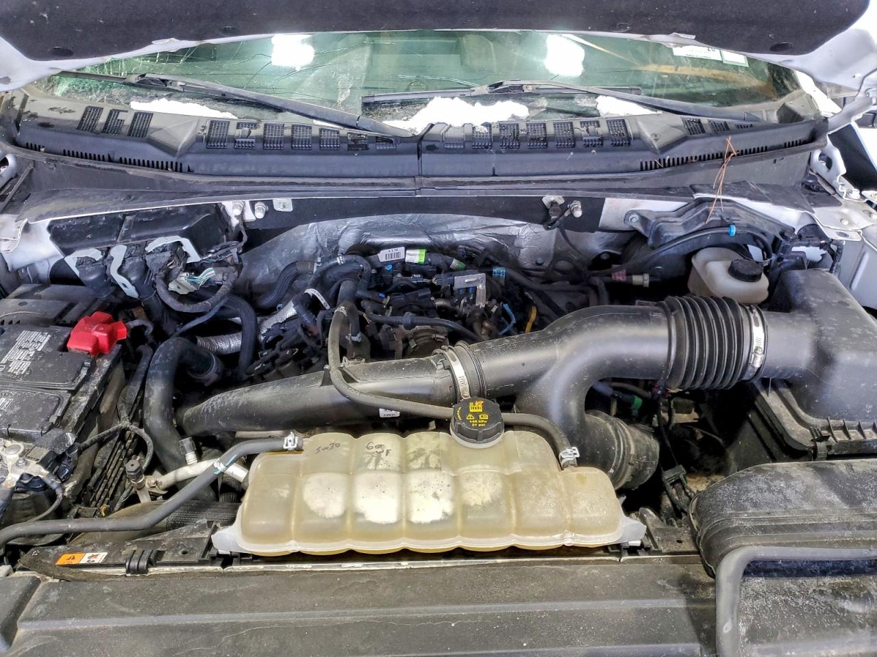 Ford F-150 Supercrew Image 4