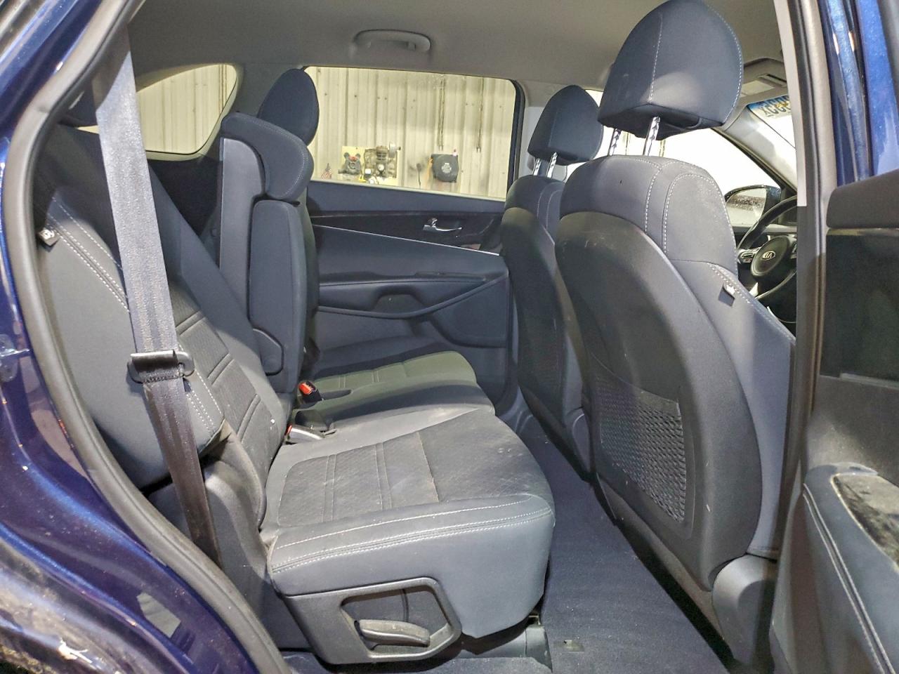 Kia Sorento Lx Image 13