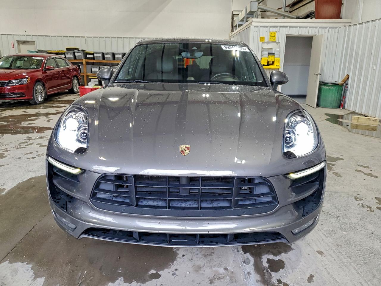 Porsche Macan Turbo Image 7