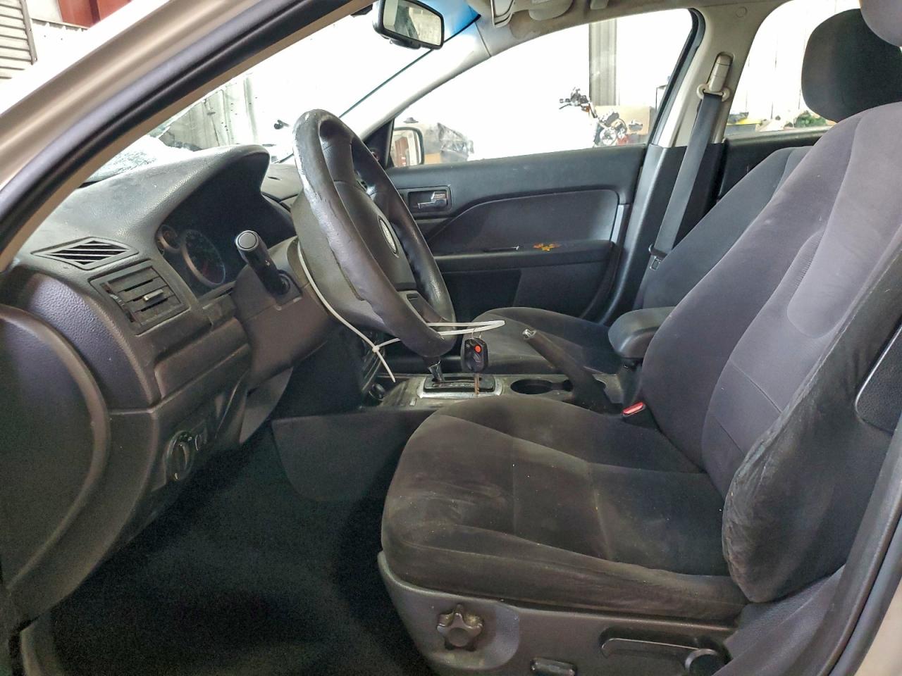 Ford Fusion Se Image 9