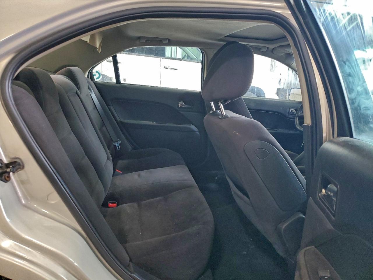 Ford Fusion Se Image 12