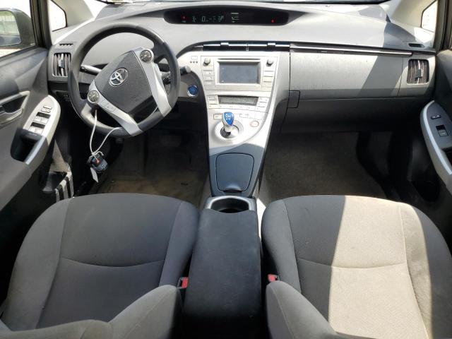 Toyota Prius Image 8