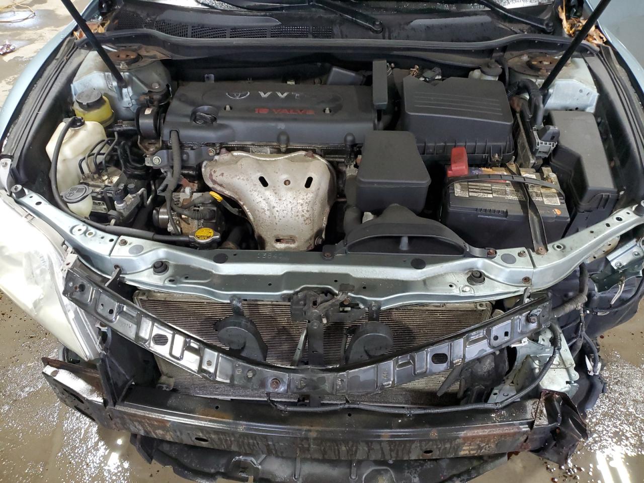 Toyota Camry Ce Image 13