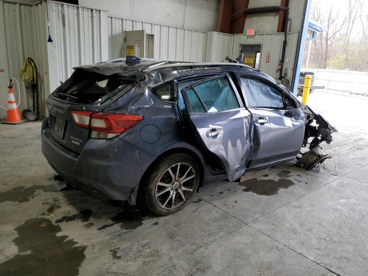 Subaru Impreza Limited Image 2