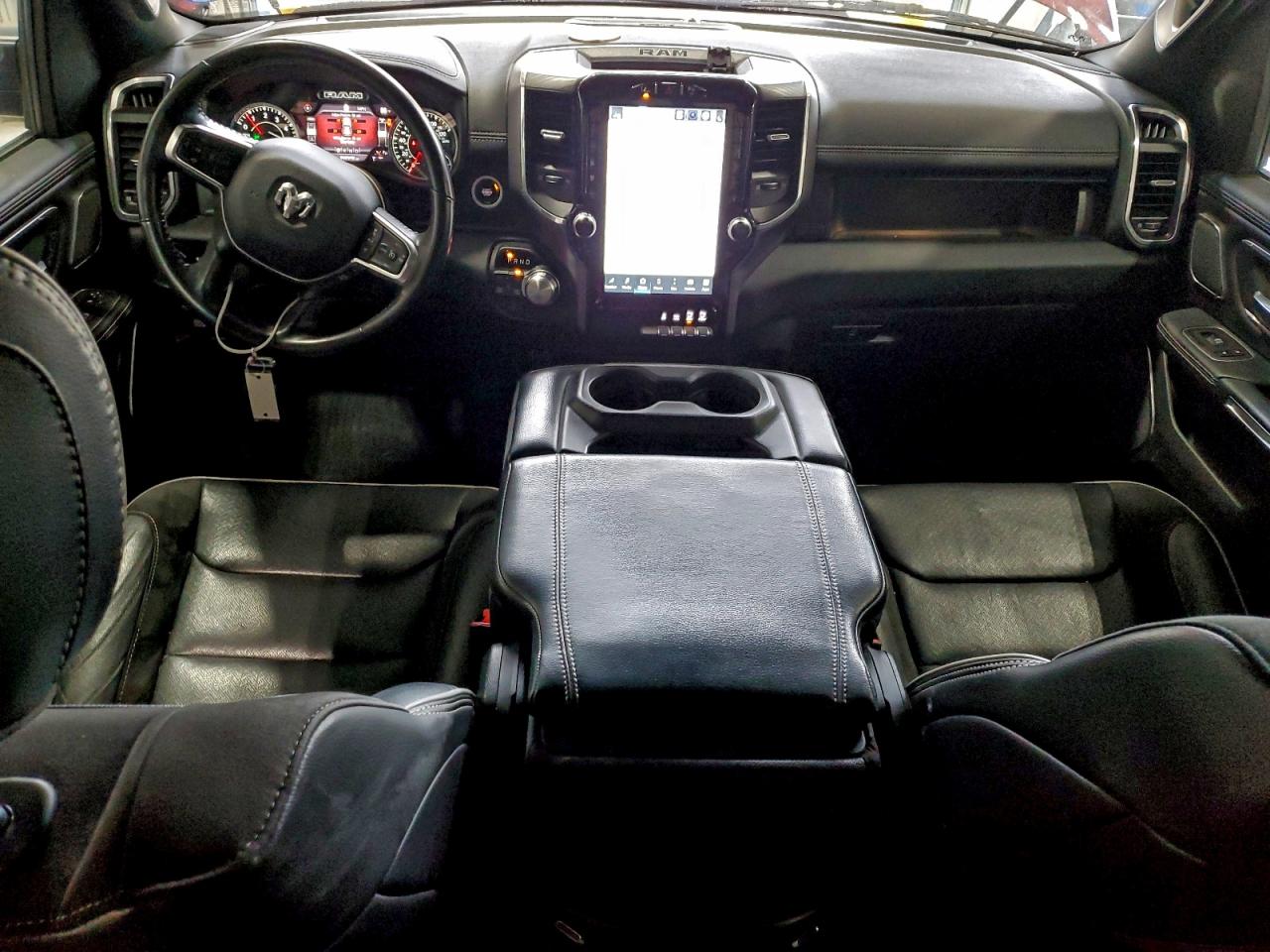 Ram 1500 Laramie Image 2