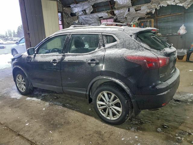 Nissan Rogue S Image 5