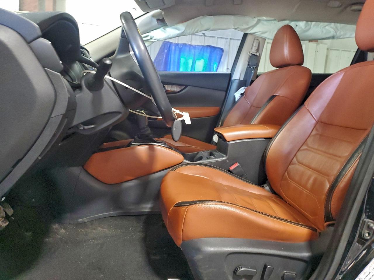 Nissan Rogue Sv Image 2