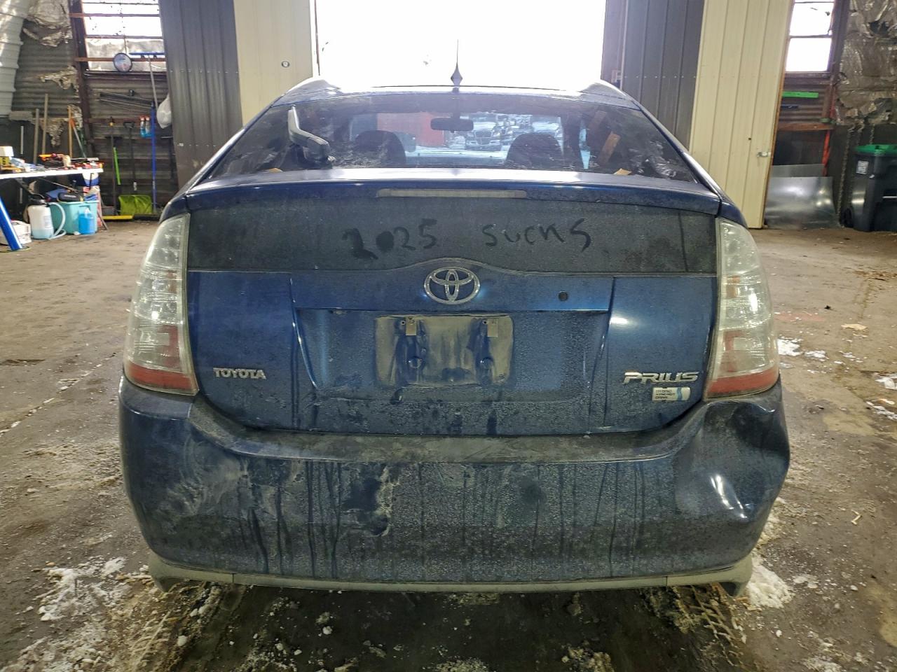 Toyota Prius Image 11