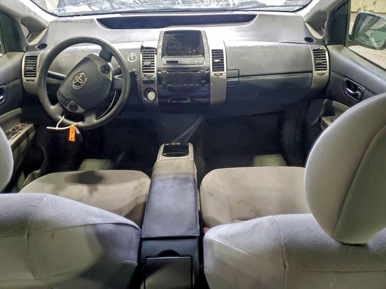 Toyota Prius Image 8