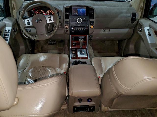 Nissan Pathfinder S Image 8