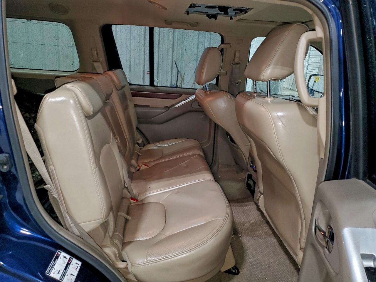 Nissan Pathfinder S Image 9