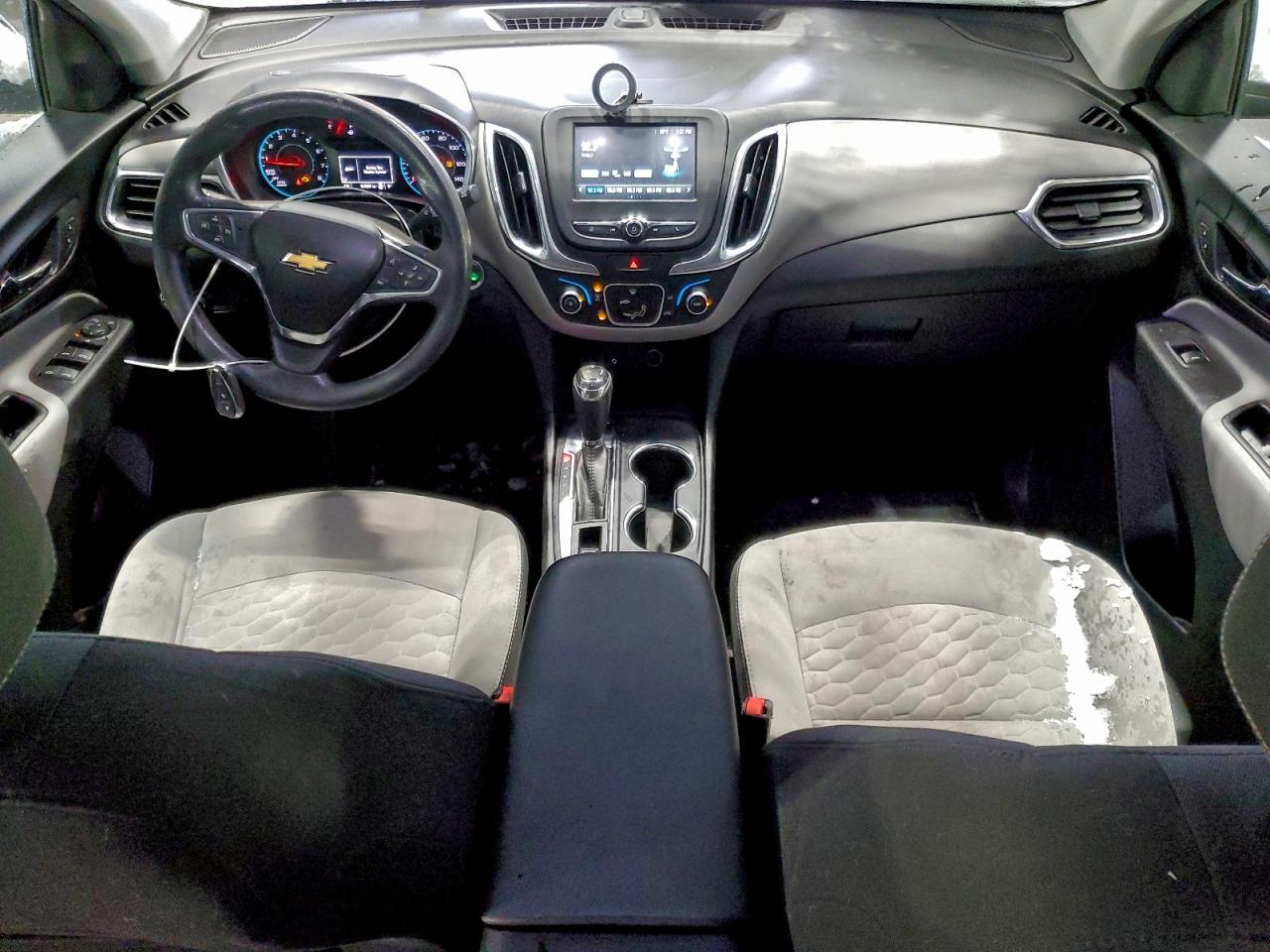 Chevrolet Equinox Ls Image 7