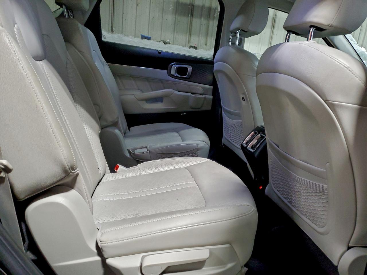 Kia Sorento Sxp Image 8